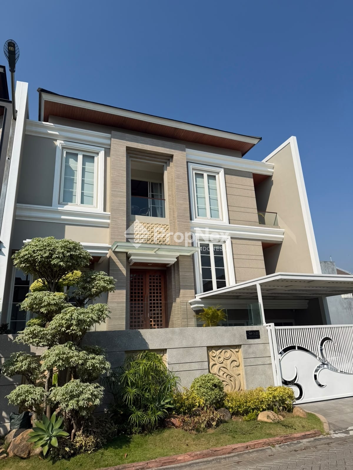DIJUAL WATERFRONT CITRALAND - Rumah nyaman dengan fasilitas lengkap di lokasi premium Citraland!